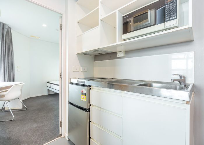  at 10F/30 Symonds Street, Grafton, Auckland City, Auckland