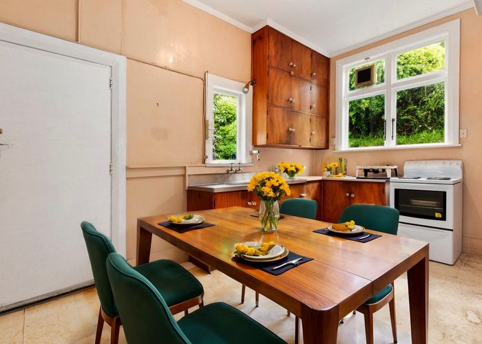  at 1 Seaforth Terrace, Karori, Wellington