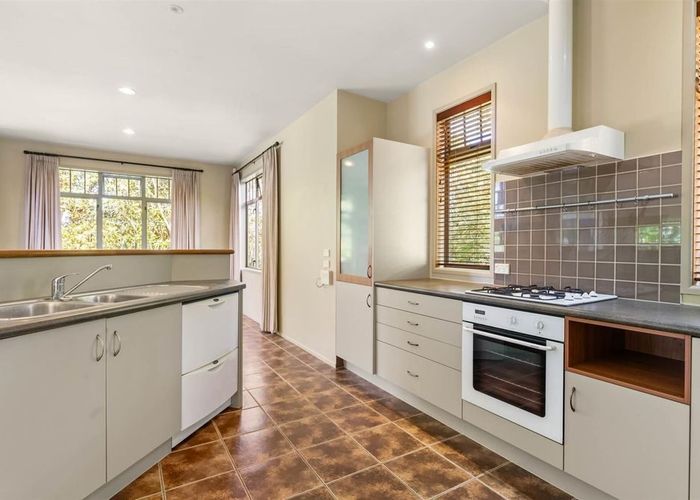  at 111 Kaitemako Road, Welcome Bay, Tauranga, Bay Of Plenty