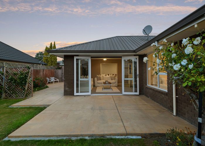  at 8 Patricia Place, Harewood, Christchurch