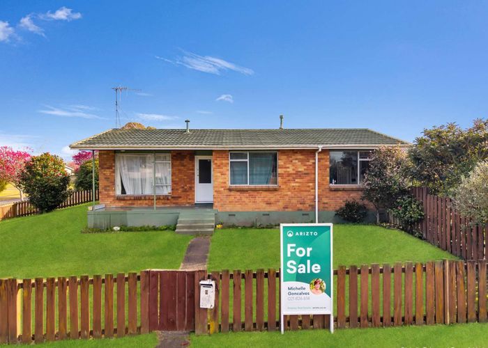  at 8 Emerald Place, Chartwell, Hamilton, Waikato