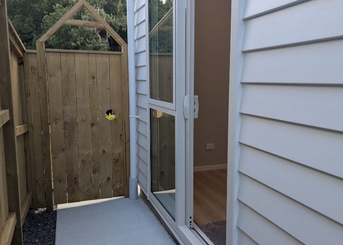  at 2d Hughs Way, Flat Bush, Manukau City, Auckland