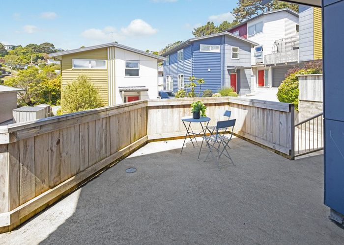  at 8/61 Black Rock Road, Newlands, Wellington