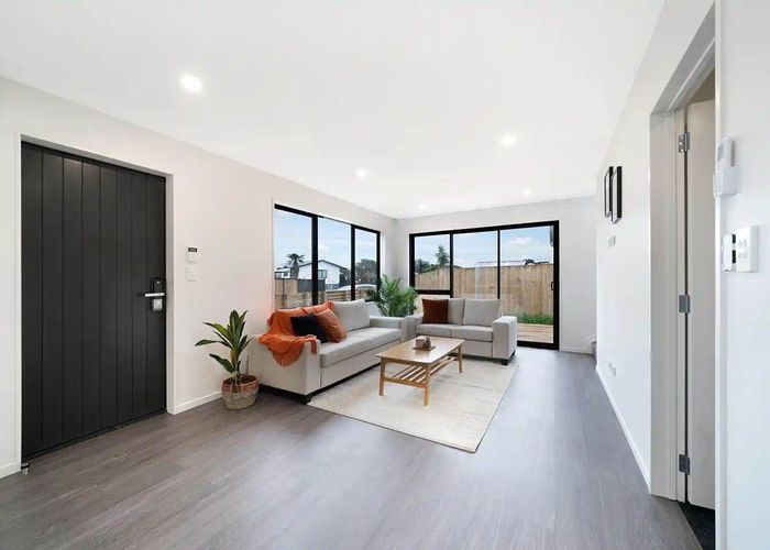  at 4 a,b,c,d Templeton Place, Clendon Park, Manukau City, Auckland