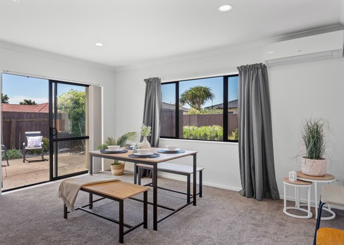  at 6 Central Park, Paraparaumu Beach, Kapiti Coast, Wellington