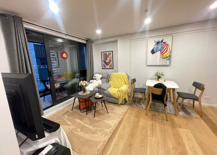  at 122/8 Meadowbank Road, Meadowbank, Auckland