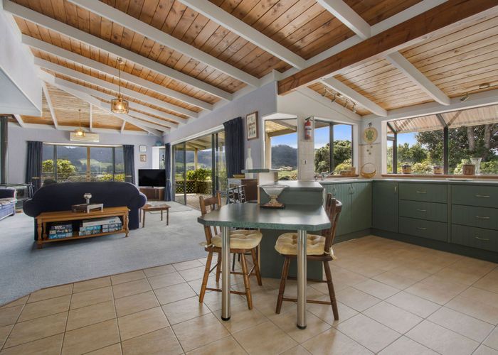  at 261 Tanners Point Road, Tanners Point, Tahawai