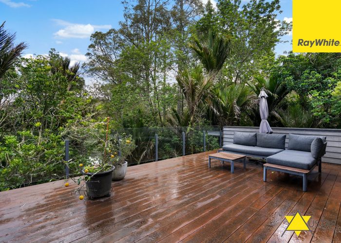  at 3 Aydon Road, Titirangi, Waitakere City, Auckland