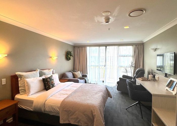  at 6I/100 Greys Avenue, City Centre, Auckland City, Auckland