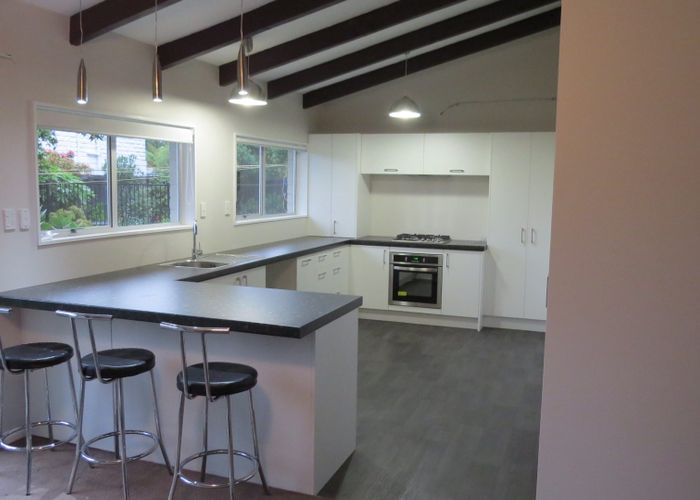  at 5 Beaumaris Place, Sockburn, Christchurch City, Canterbury