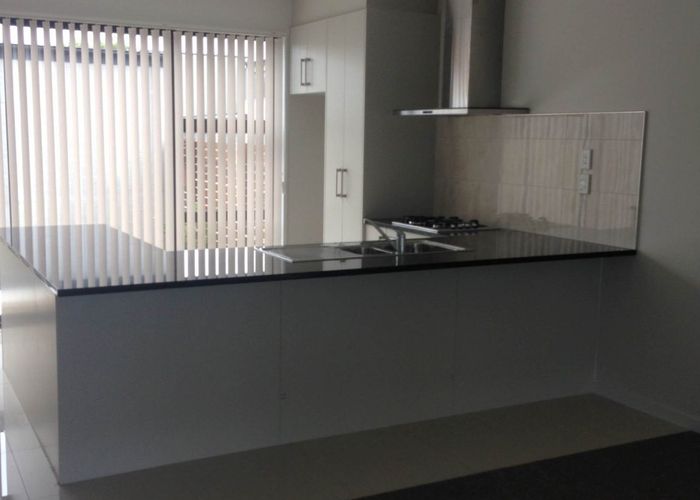  at 28 Hakawai Avenue, Takanini, Papakura, Auckland