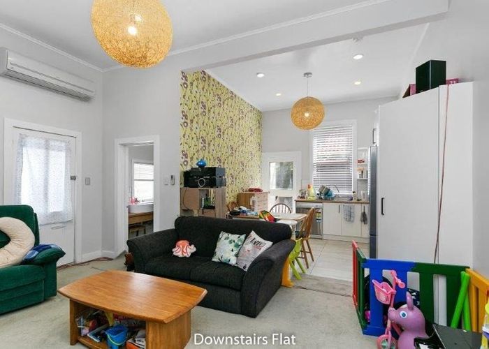  at 82B (Downstairs) Tinakori Road, Thorndon, Wellington, Wellington