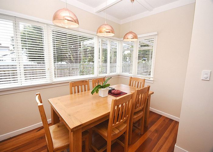  at 16 Invermay Ave, Sandringham, Auckland City, Auckland