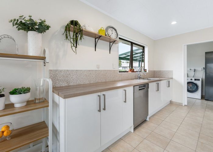  at 7 Cargill Grove, Kelvin Grove, Palmerston North, Manawatu / Whanganui