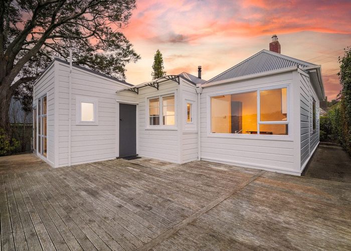  at 48 Cannington Road, Maori Hill, Dunedin