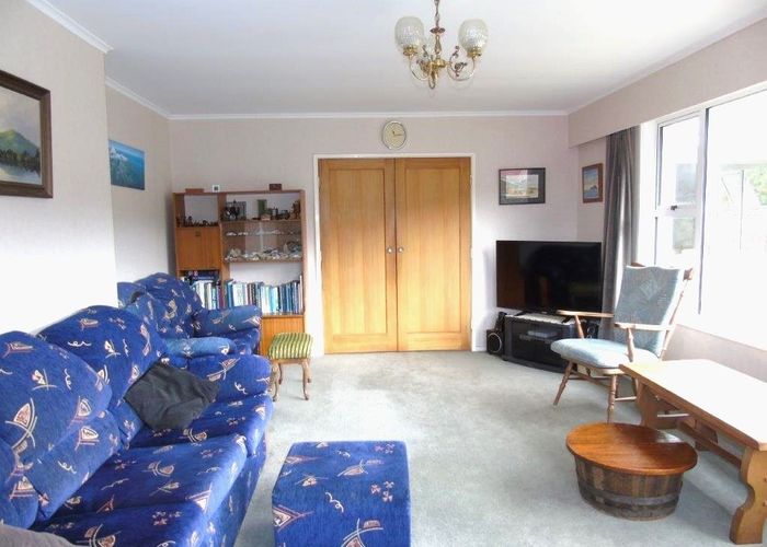  at 4 Khouri Avenue, Karori, Wellington, Wellington