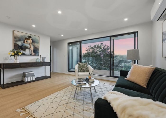  at 8 Epping Street, Glen Innes, Auckland City, Auckland