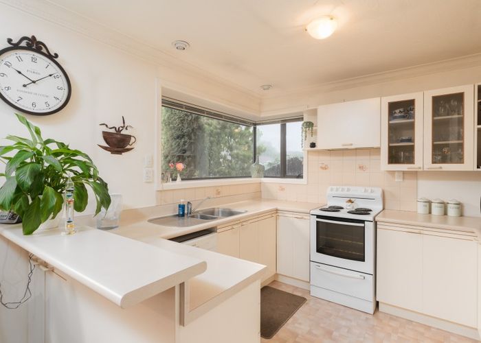 at 7 Regency Crescent, Redwood, Christchurch