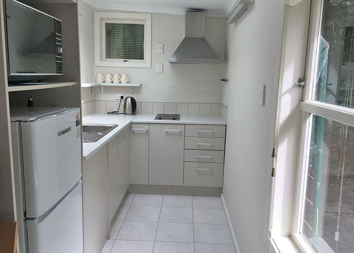  at 37 Silverstream Road, Crofton Downs, Wellington