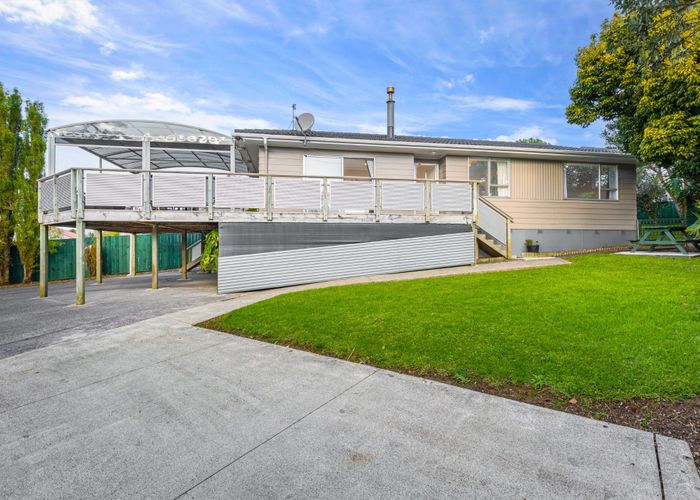  at 14 Camphora Place, Ranui, Auckland