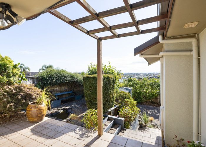  at 24 Highgrove Drive, Grandview Heights, Hamilton, Waikato
