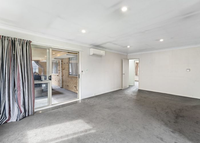  at 15 Stardon Place, Favona, Manukau City, Auckland