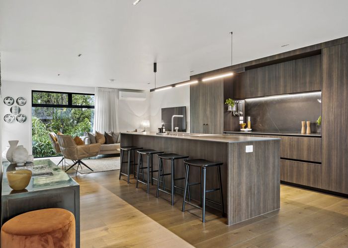  at 1/279 Lake Road, Belmont, North Shore City, Auckland