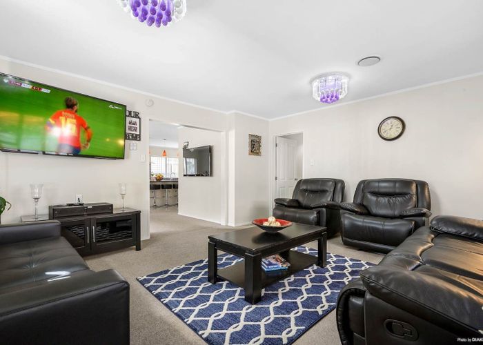  at 2/35 Landscape Road, Papatoetoe, Manukau City, Auckland
