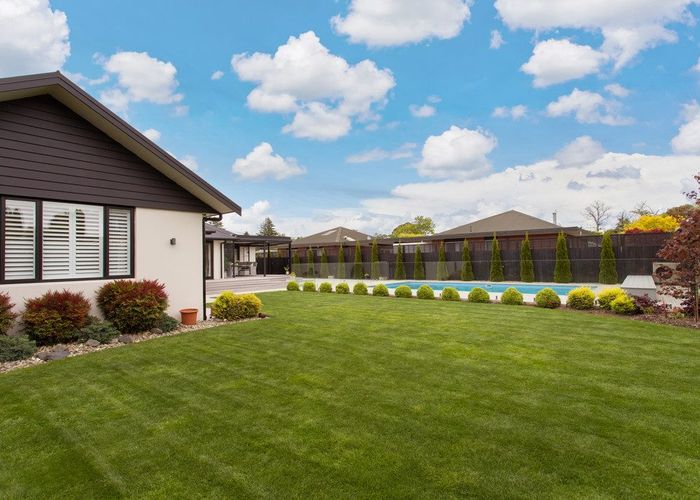 at 10 Penhelig Place, Burnside, Christchurch