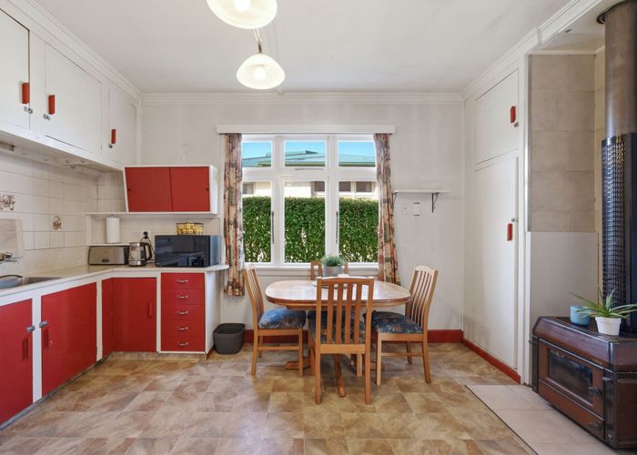  at 242 Pomona Street, Strathern, Invercargill