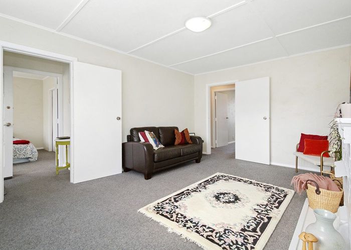  at 24 Churton Crescent, Taita, Lower Hutt