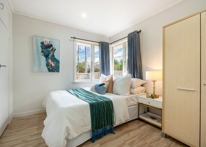  at 10 Beaubank Road, Kelston, Auckland
