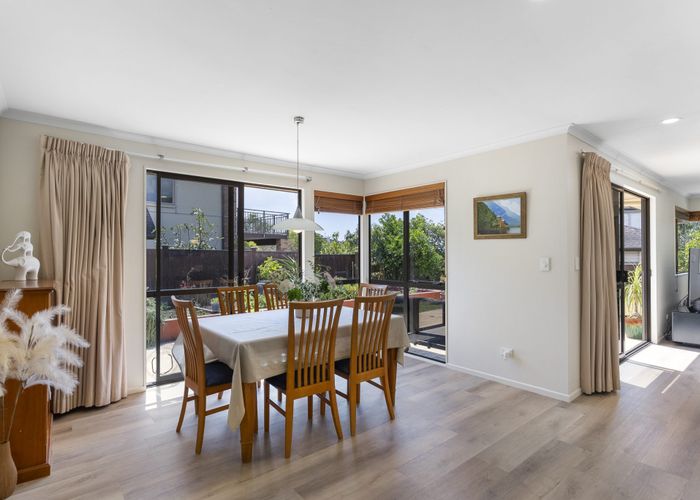  at 35 Waimanu Bay Drive, Te Atatu Peninsula, Waitakere City, Auckland