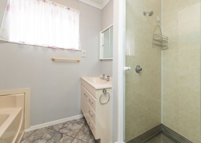  at 14 Ferndale Place, Feilding, Feilding