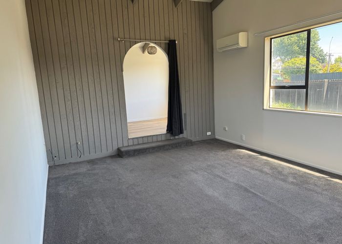  at 300a Bower Ave, North New Brighton, Christchurch City, Canterbury