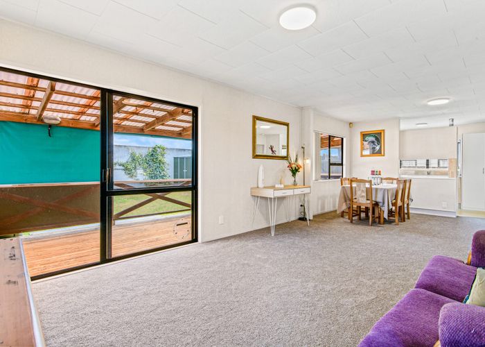  at 27 Cabello Place, Unsworth Heights, Auckland