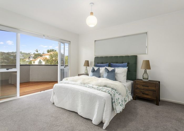  at 1/5 Pelican Lane, Unsworth Heights, Auckland