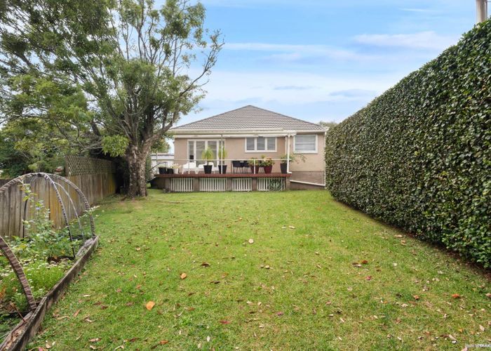  at 35 Fearon Avenue, Mount Roskill, Auckland City, Auckland
