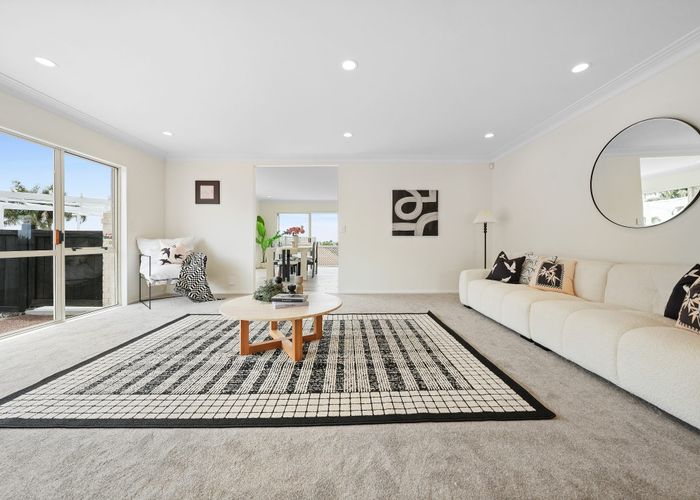  at 214 Whitford Road, Shamrock Park, Auckland