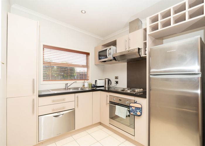  at 4/46 Peachgrove Road, Hamilton East, Hamilton