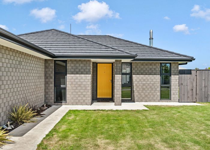  at 21 Maple Grove, Masterton, Masterton, Wellington