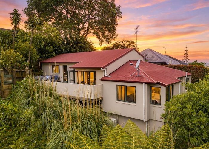  at 37A Hendry Avenue, Hillsborough, Auckland City, Auckland