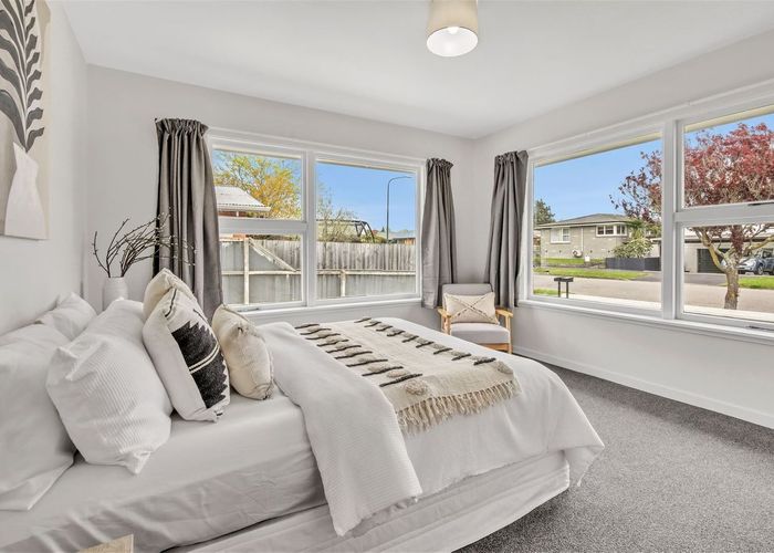  at 1/84 Roberta Drive, Somerfield, Christchurch City, Canterbury