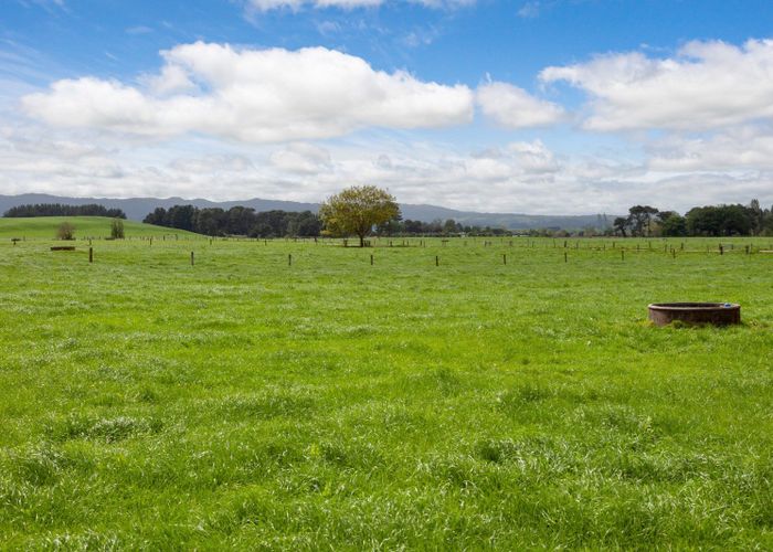  at 75 Carmichael Road, Tirau