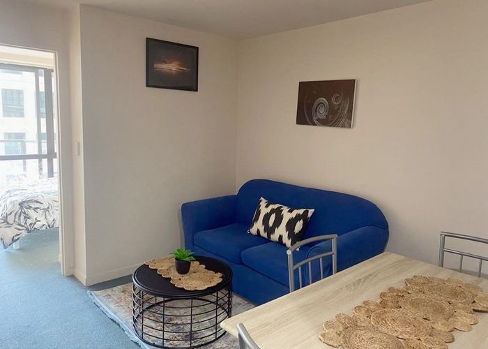  at 15B/76 Albert Street, Auckland Central, Auckland