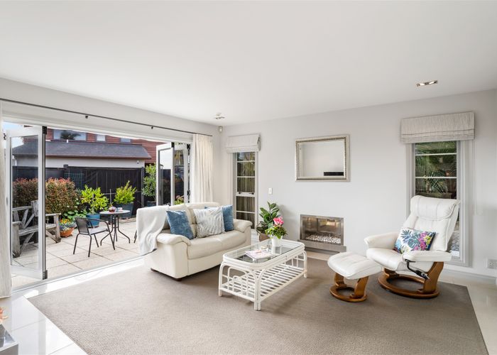  at 21 Fernloche Place, Flat Bush, Auckland