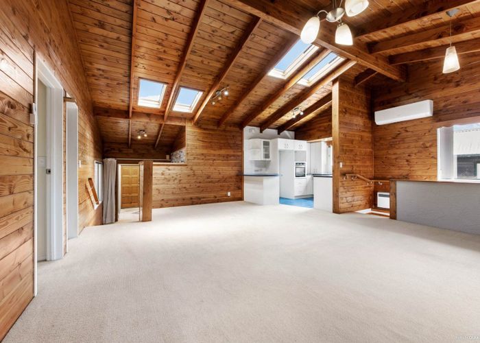  at 32 Lochend Place, Highland Park, Auckland