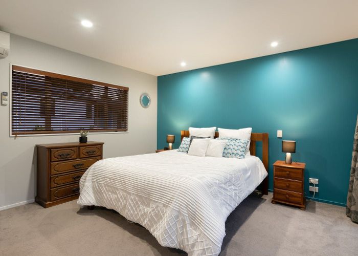  at 33 Grantston Drive, Pyes Pa, Tauranga