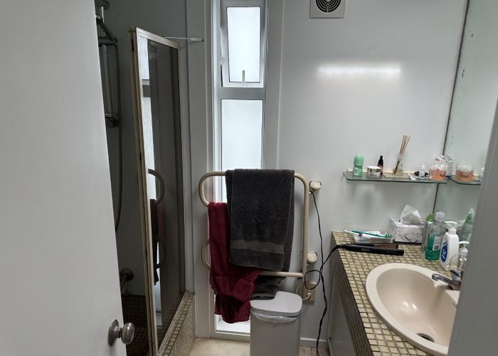  at 16A Red Bluff Rise, Campbells Bay, North Shore City, Auckland