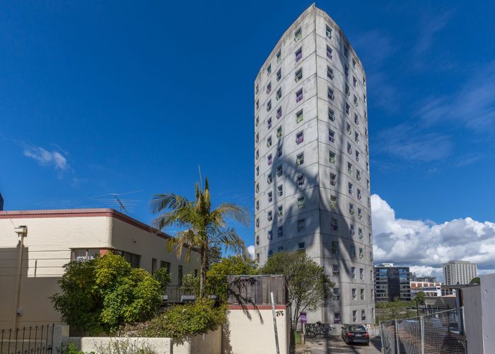  at 15B/15 Whitaker Place, Grafton, Auckland